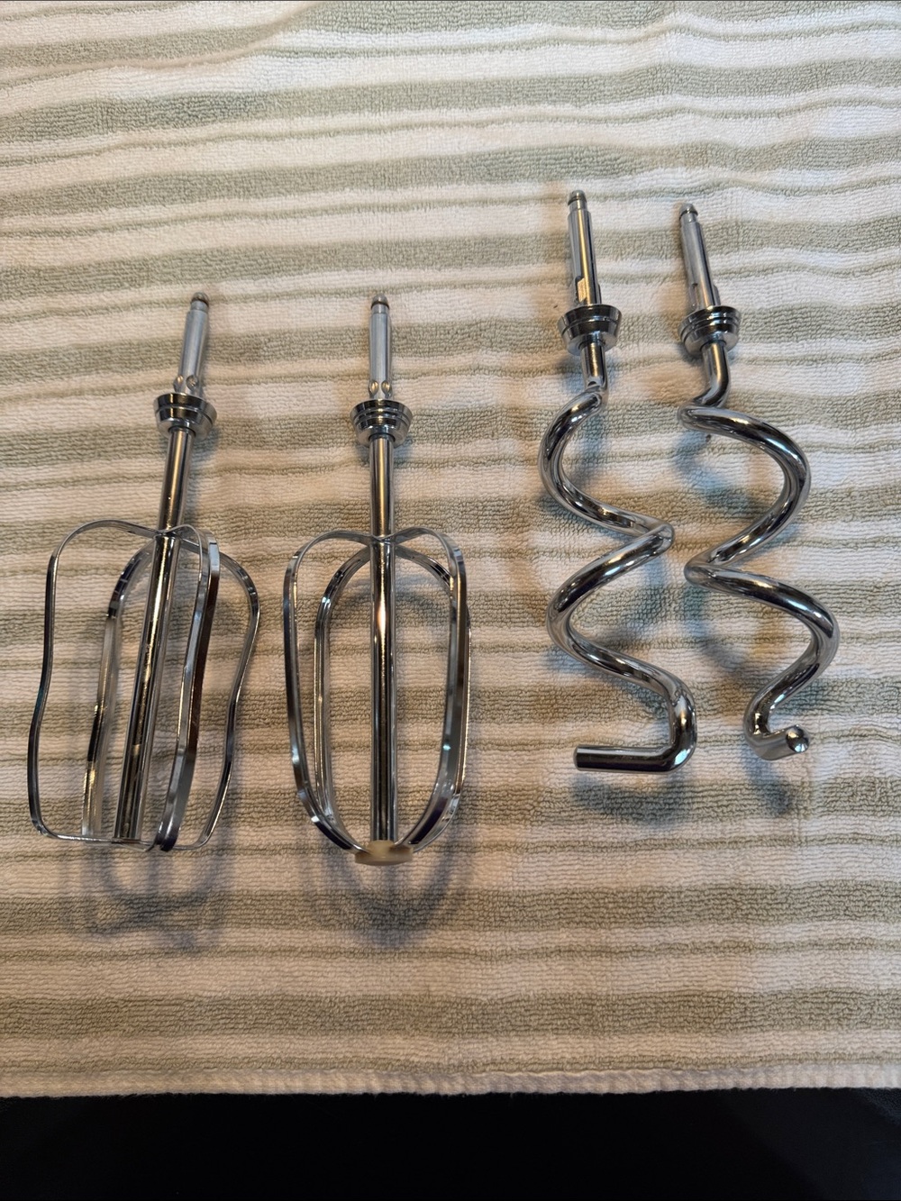 Oster Regency Silver Mixer Beater and Dough Hook Accessory Set